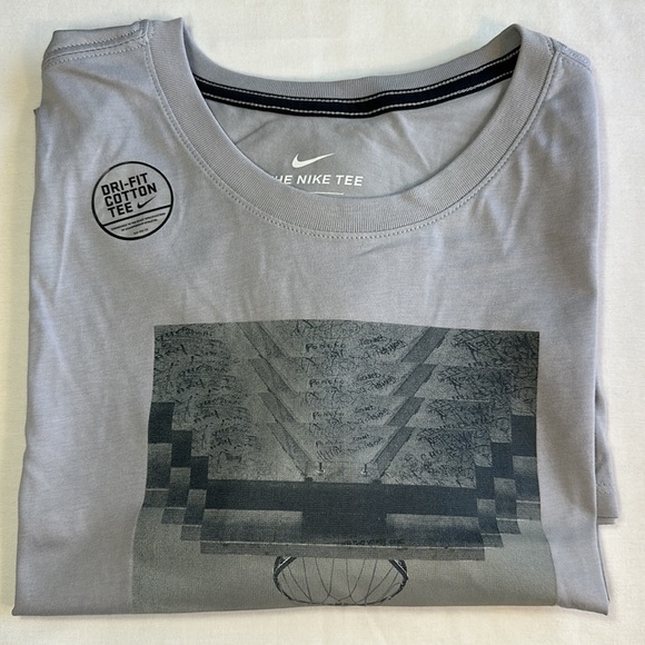 Nike Men’s Short Sleeve T-shirt Cotton Gray XXL NWT - Picture 5 of 10